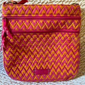 NWOT Vera Bradley Large Hipster Orange Chevron